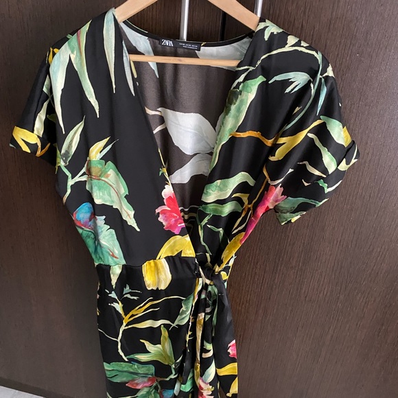 Zara silk jumpsuit xs nwt - Picture 8 of 13